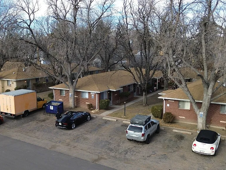 7515 W 8th Pl — Photo 3