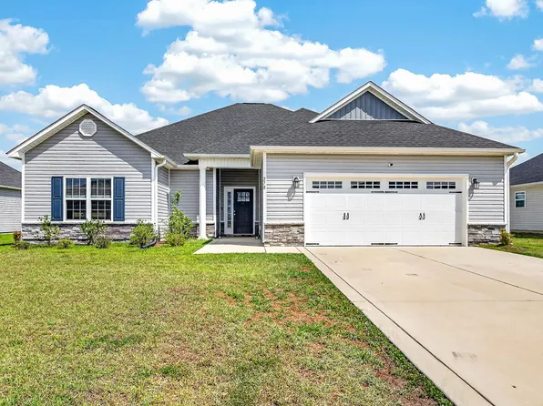 278 Crossroads Store Dr, Jacksonville, NC 28546