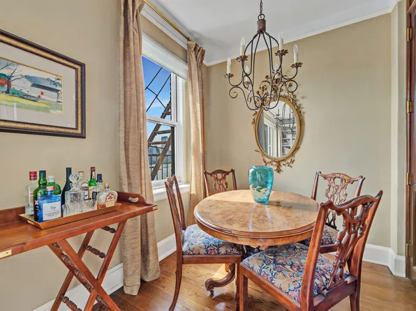 455 East 51st Street image 4 of 16