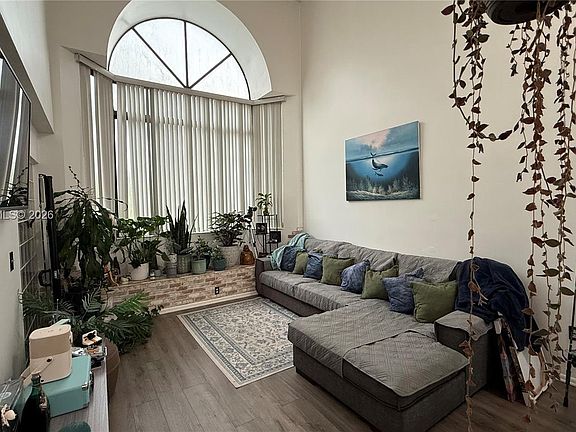 4th image of 15525 Miami Lakeway N APT 206