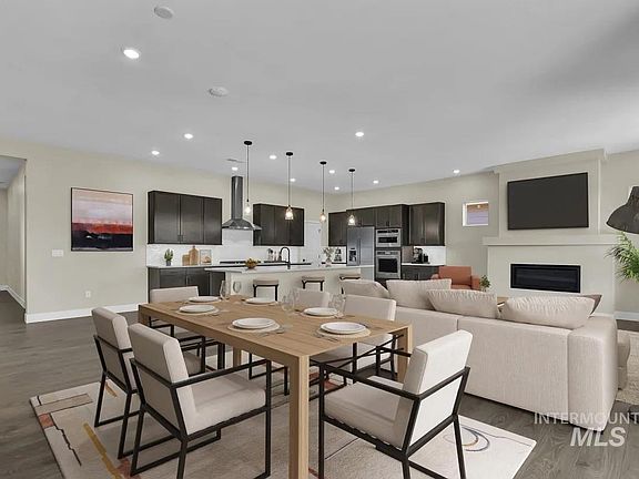 3rd image of 11771 S Glory Ln