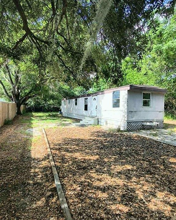 1st image of 2840 EATON AVENUE