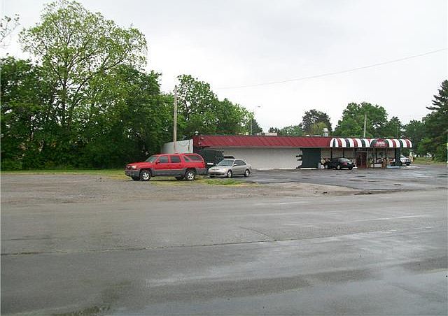 1st image of 812 N Jackson St