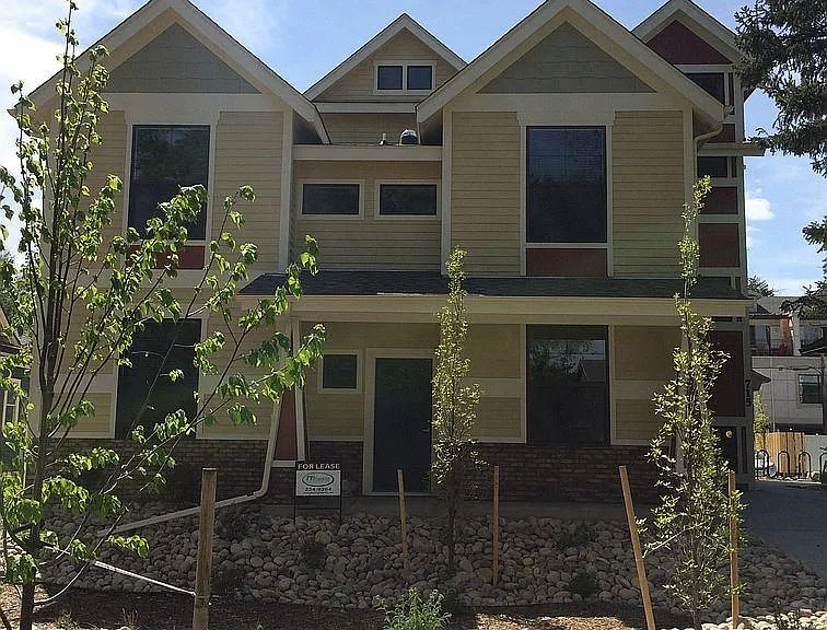 705-715 Remington St — Photo 2