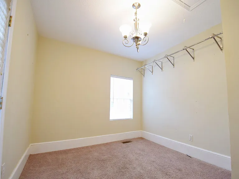524 Pearl St — Photo 9