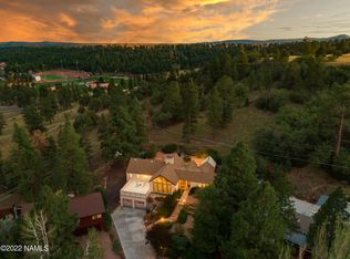 1027 E Hillcrest Dr, Flagstaff, AZ 86004