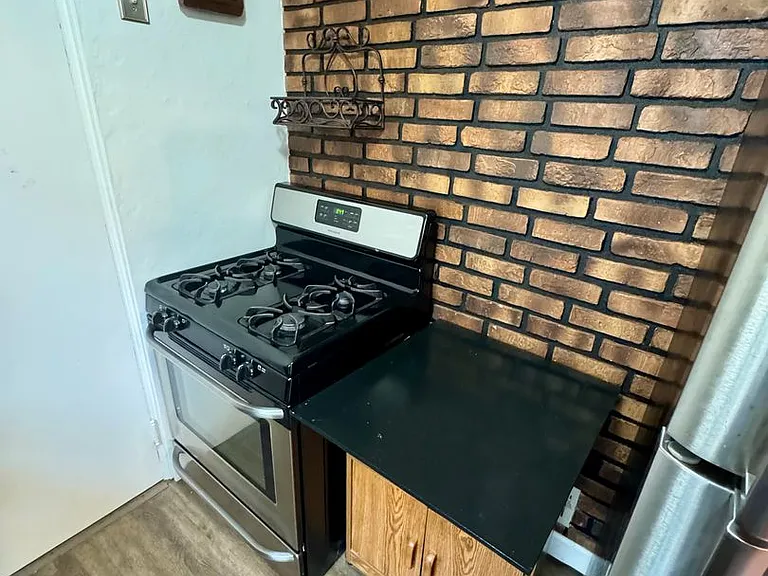 111 W. Steuben Street — Photo 12