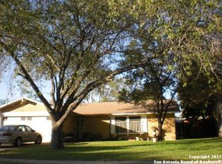 6607 Spring Hollow Dr, San Antonio, TX 78249