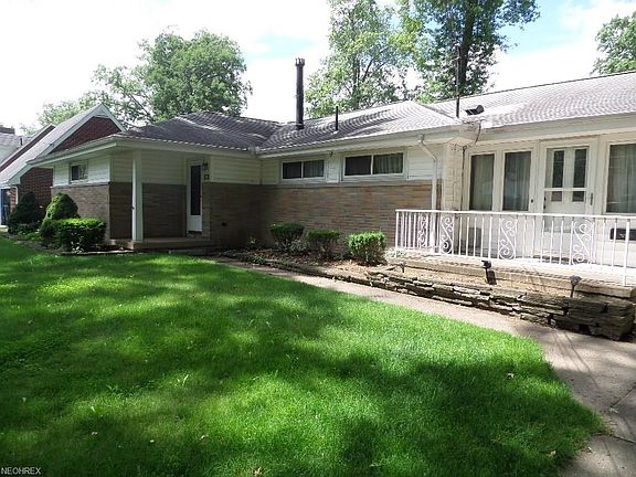 2nd image of 1690 Westwood Dr NW