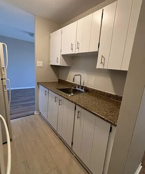 625 Glengarry Blvd — Photo 8