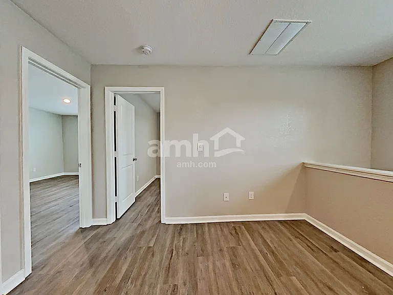 3420 Ridge Hill Pkwy — Photo 9