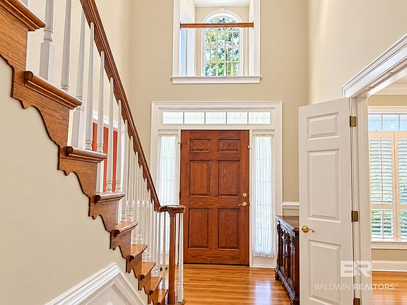 2nd image of 140 Brooks Blvd