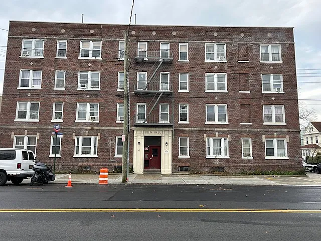 91-2 111th St — Photo 7