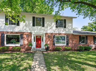 1000 Lancaster Dr, Saint Charles, MO