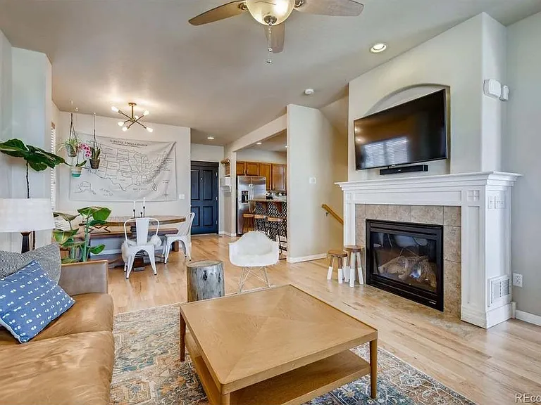 3211 Florence Way — Photo 3