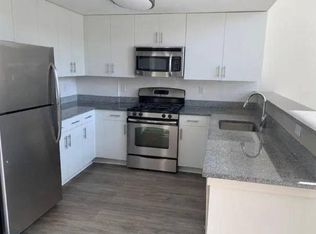 114 Jeffrey Ln, Berlin, CT 06037