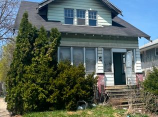 1617 Cedar St, Saginaw, MI 48601