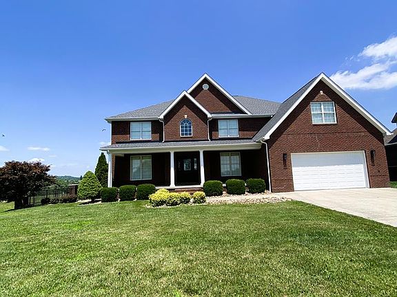 2nd image of 1265 Crestwood Dr