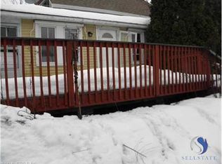 30 Graham Ave, Moosup, CT 06354