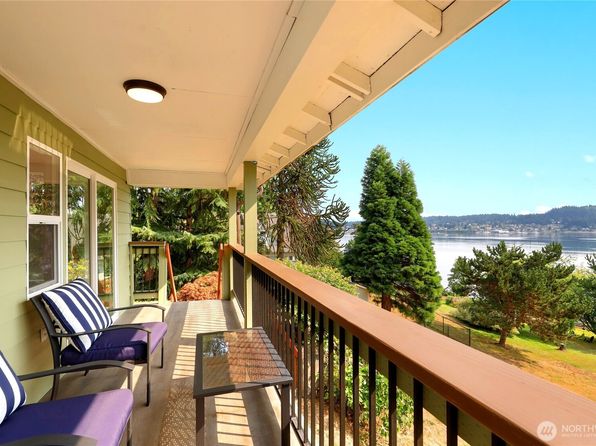 17198 Viking Way NW, Poulsbo, WA 98370