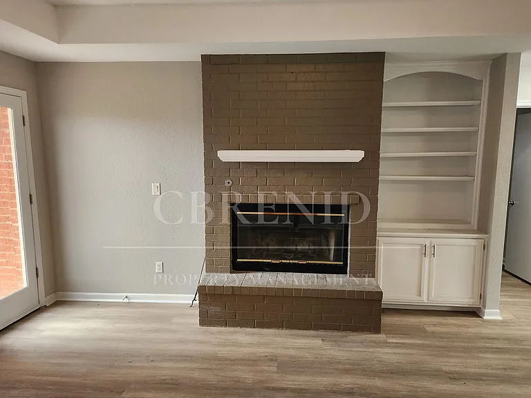 4505 Ponderosa Dr — Photo 3