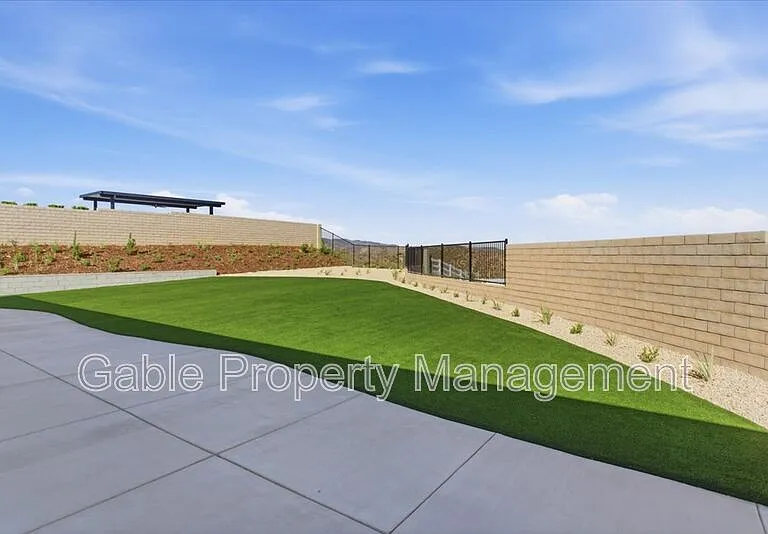 30000 N Camino Los Robles — Photo 29