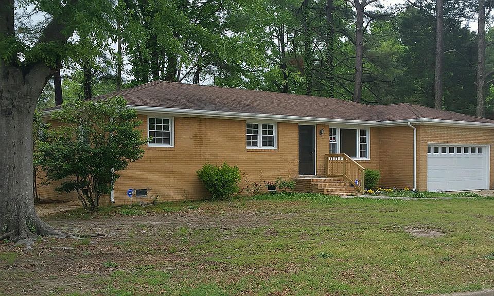 1st image of 3701 Magnolia Dr