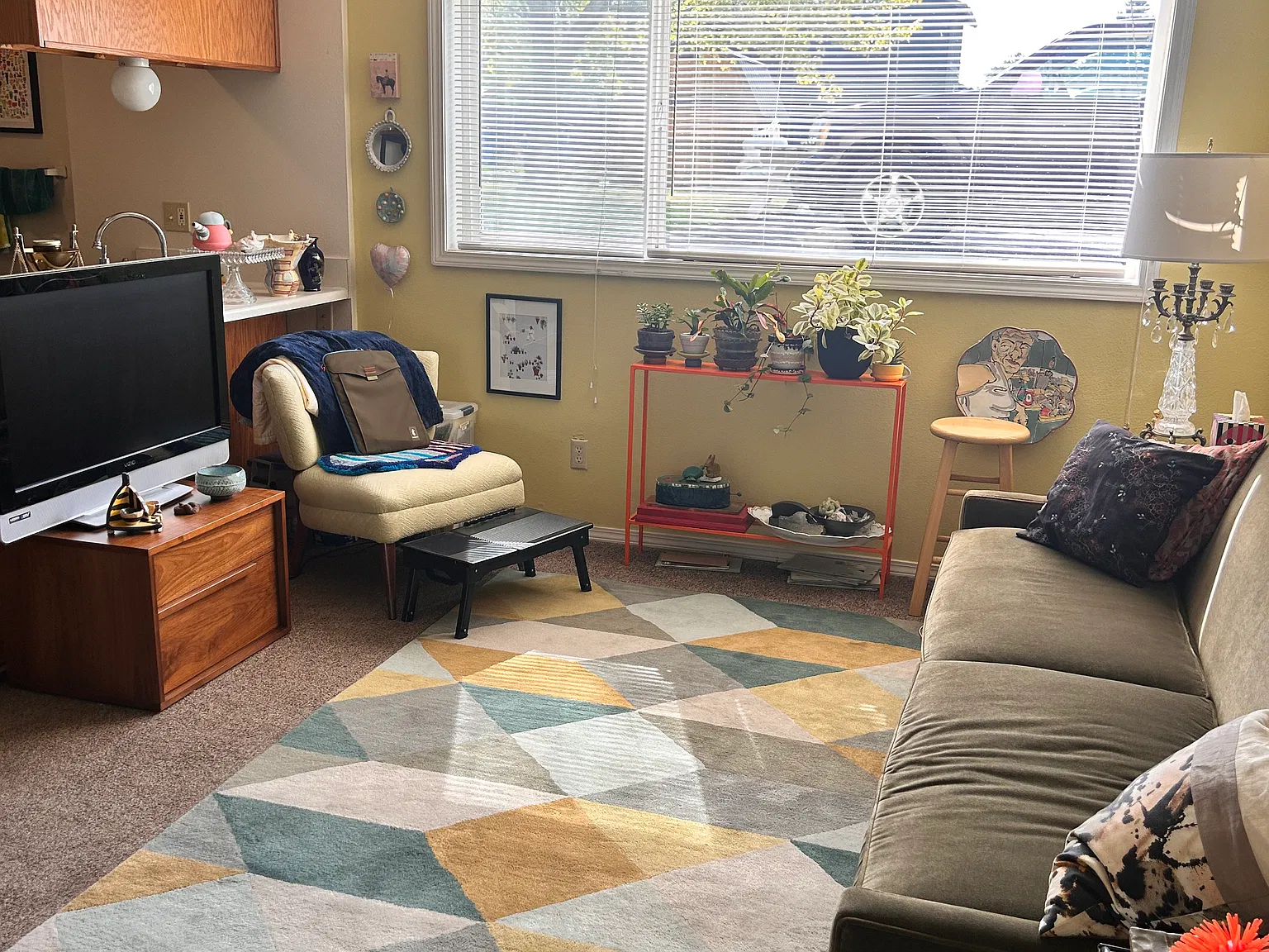 1 bed, 550 sqft, $975 — Photo 4