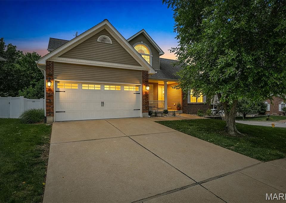 1st image of 601 Winter Hill Cir