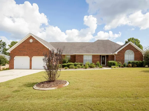 306 Highbury Dr, Florence, AL 35633