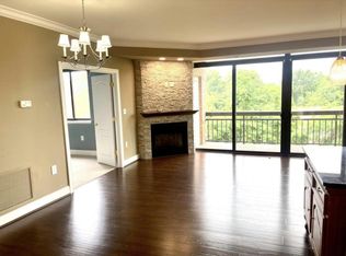 2230 George C Marshall Dr, Falls Church, VA 22043