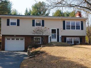 24 Severson Hill Rd, Voorheesville, NY 12186