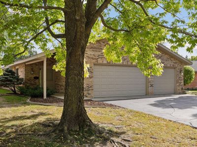 260 Inland Ln N, Plymouth, MN, 55447