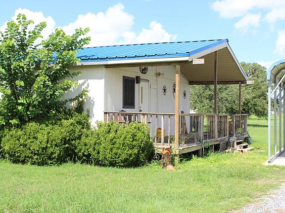 2nd image of 163 Lonesome Oak Dr