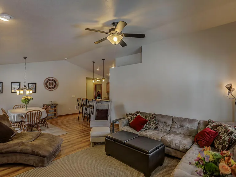 1683 Ginney Way — Photo 4