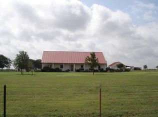1311 W Chambers Dr, Italy, TX 76651