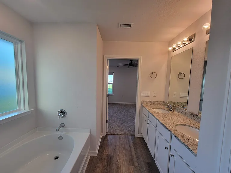 6570 Atkins Rd — Photo 22
