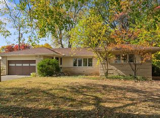 1479 Kenwick Rd, Columbus, OH 43209