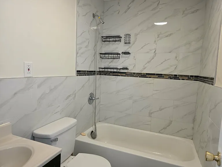 3446 Penn Ave #1 — Photo 4