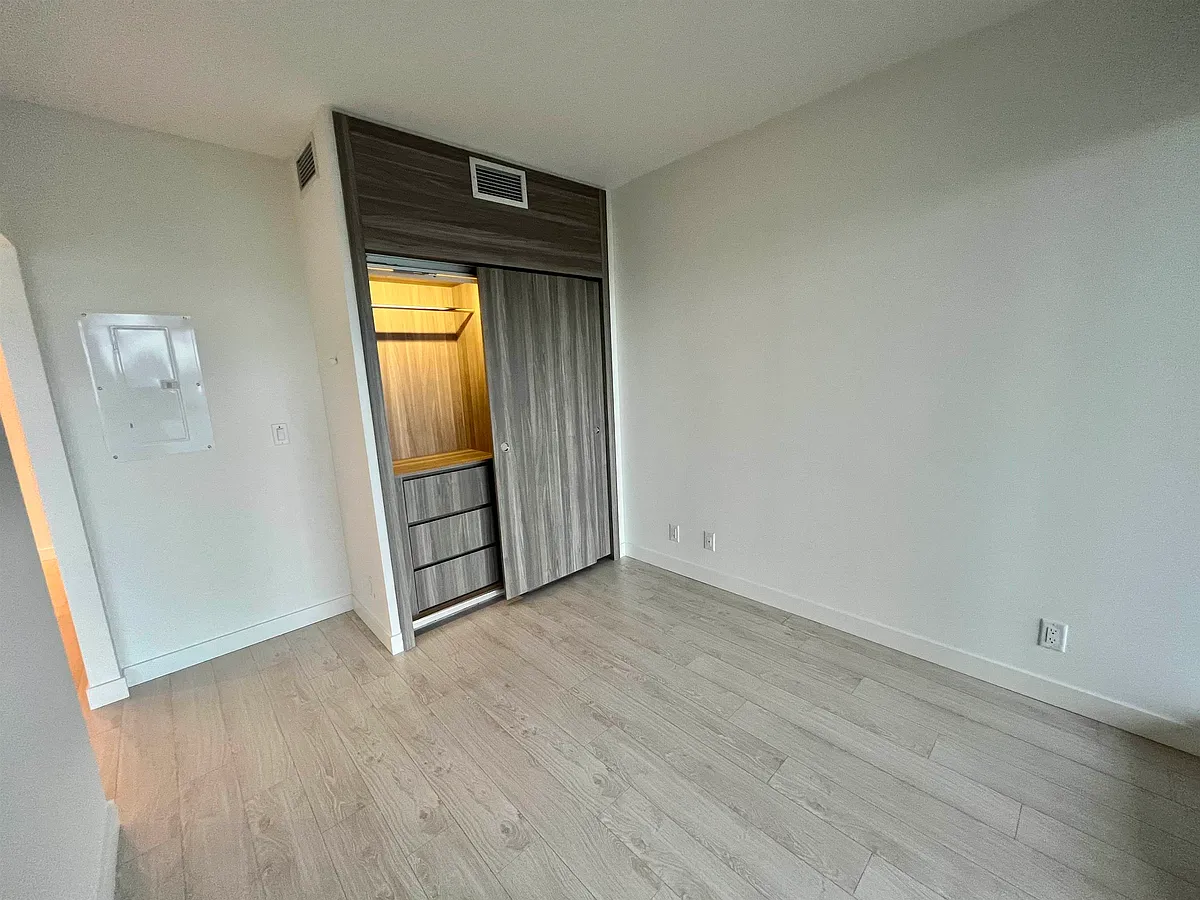Building Photo - 4880 Lougheed Hwy #1710