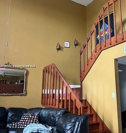 5th image of 1103 San Remo Cir