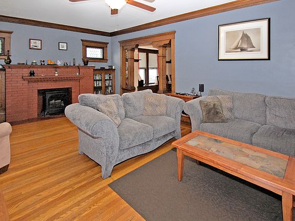2nd image of 1434 Lincoln Ave