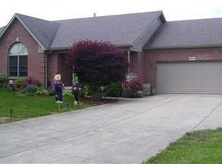 8573 Crossley Rd, Springboro, OH 45066