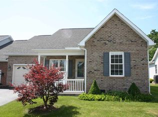 432 Hickory Grove Cir, Harrisonburg, VA 22801