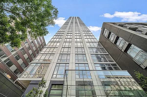 Rented by Weichert Realtors | media 5