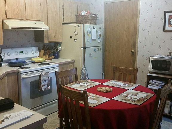 5th image of 110 Northpark Ln #10