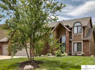 1920 S 182nd Cir, Omaha, NE 68130