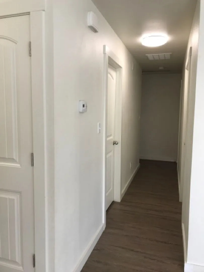584 Monroe Street — Photo 2