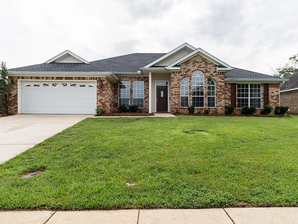 1375 Selby Phillips Dr