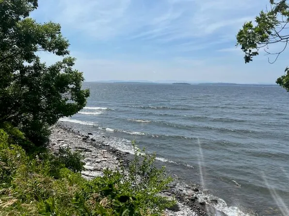 663 Cumberland Head Rd, Plattsburgh, NY 12901